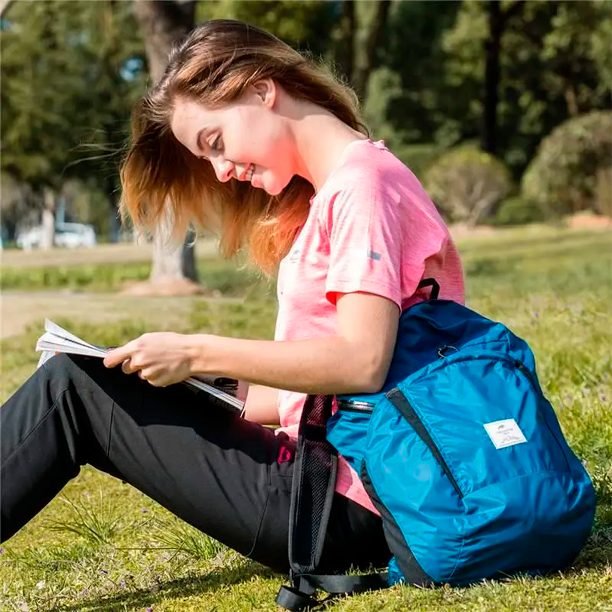 Mochila Dobrável Naturehike de 22L com Tecido Impermeável 30D e Zíper YKK Selado