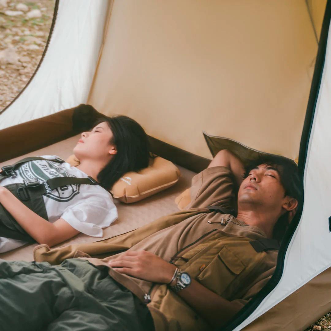 Tenda de Acampamento Naturehike DUNE 7.6 com um Quarto e um Salão