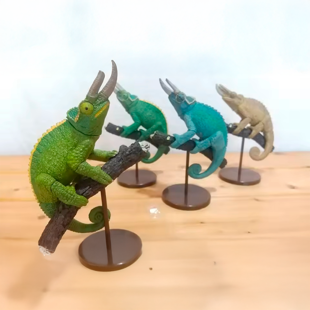 Simulação de Camaleão de Jackson Verde Réptil (+3)